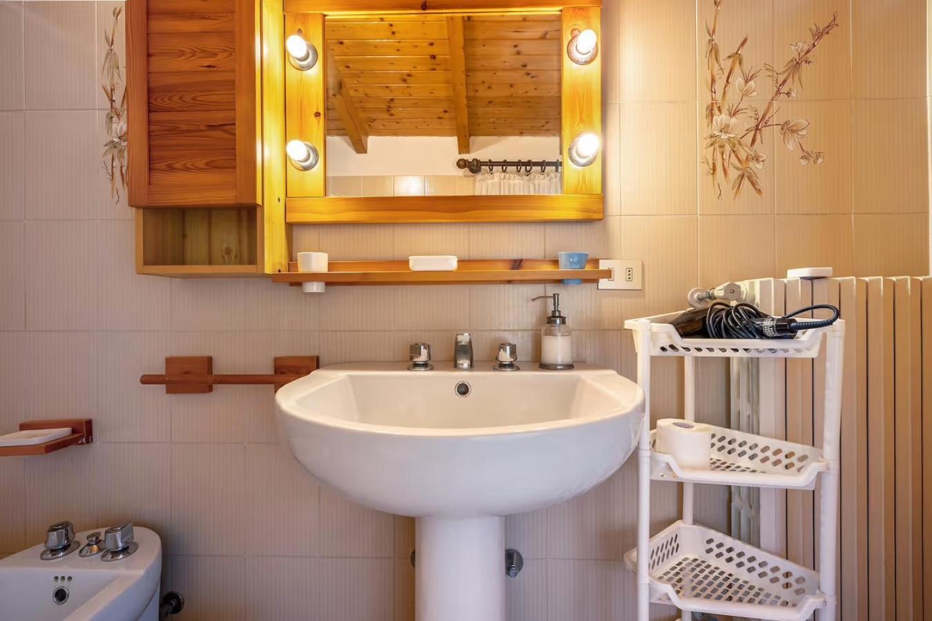Casa Adele Apartment Tremosine Екстериор снимка